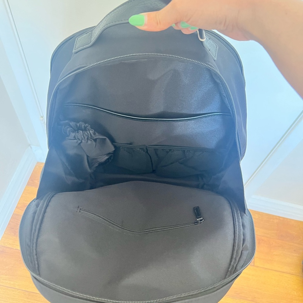 BEIS Black Minimalist Backpack - Picture 12 of 14